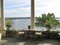 The Chanler terrace.gif